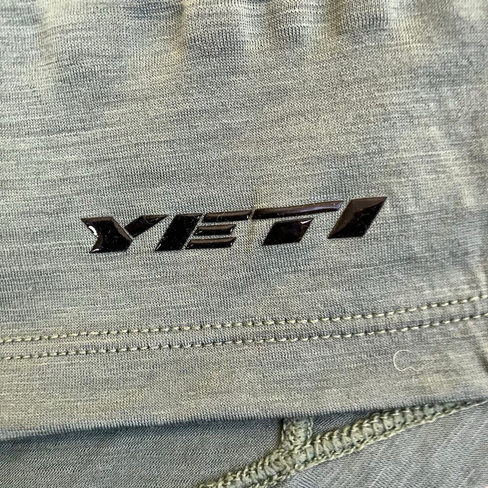 YETI Turq Mens Sz L Merino Blend Long-Sleeve Jersey Cycling Shirt Base Layer - Picture 16 of 16